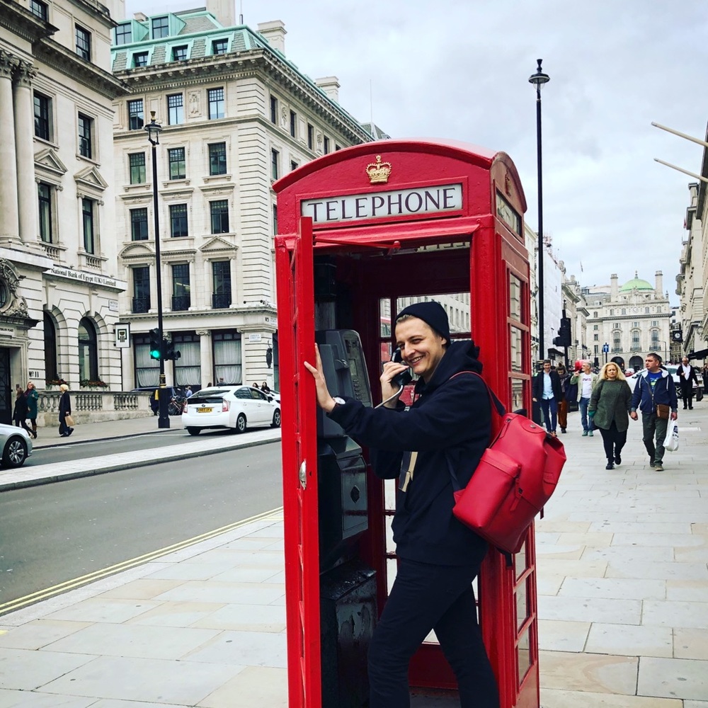 Meet your Posher, V.